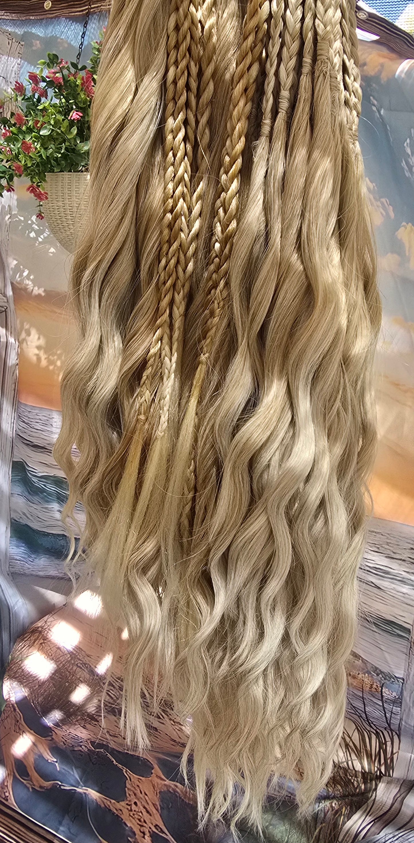 50DE - BRUSHABLE Water Waves - Blonde Ombre - Color As Shown