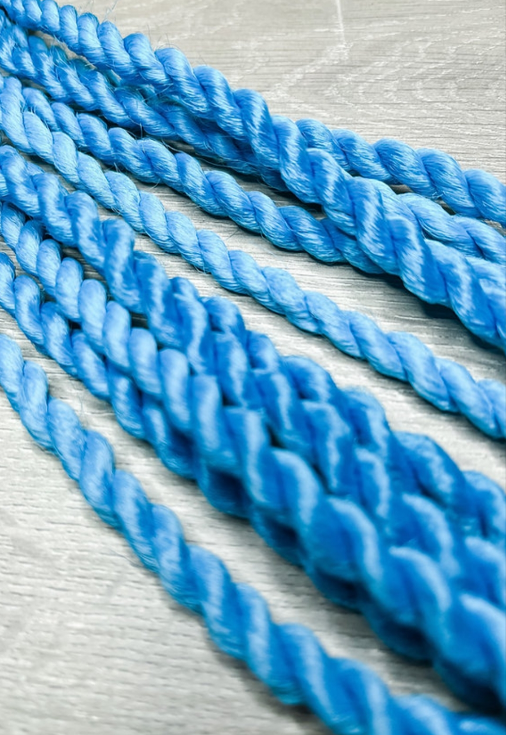5 DE - Just TWISTS