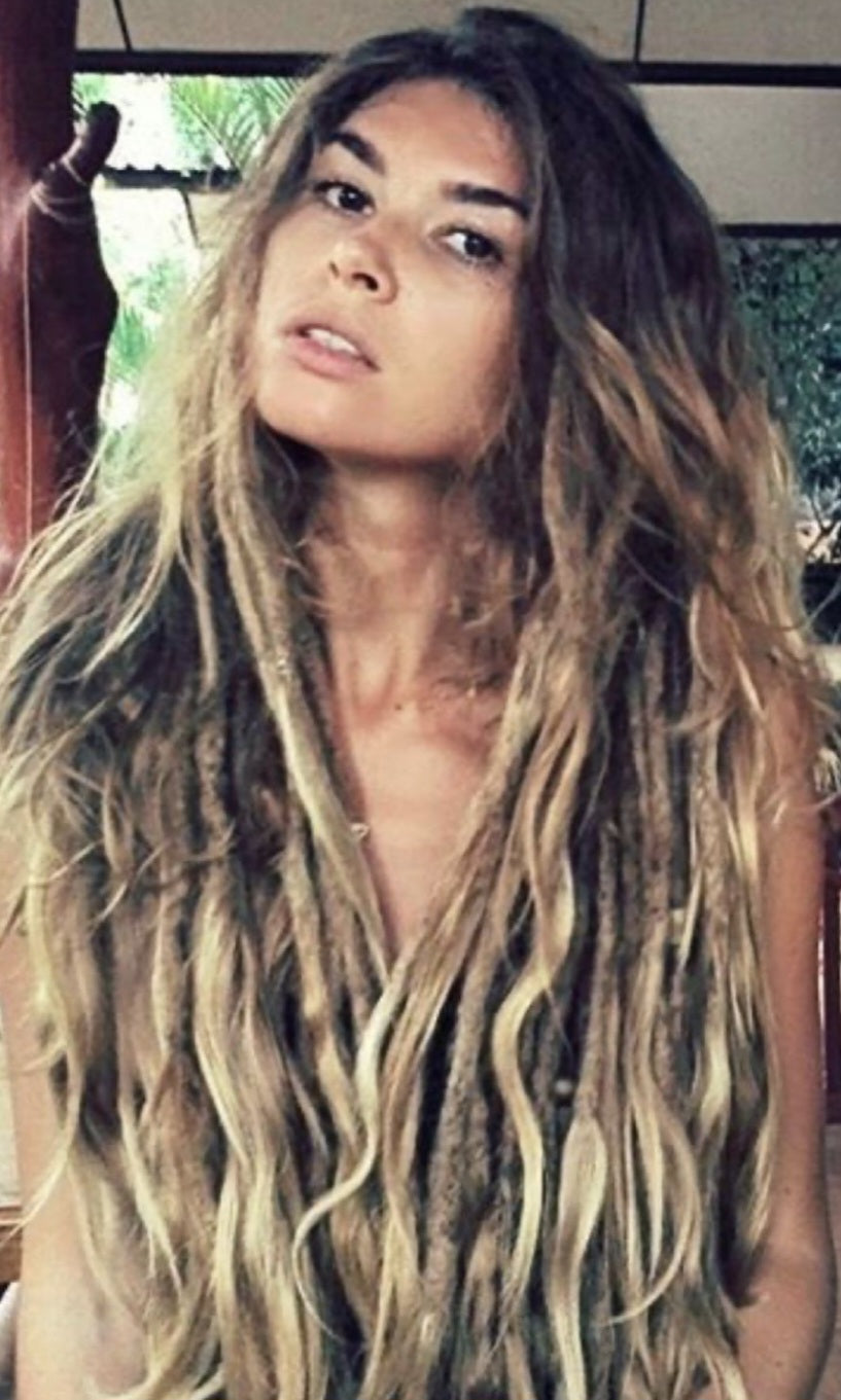 20 DE Island Girl Partial