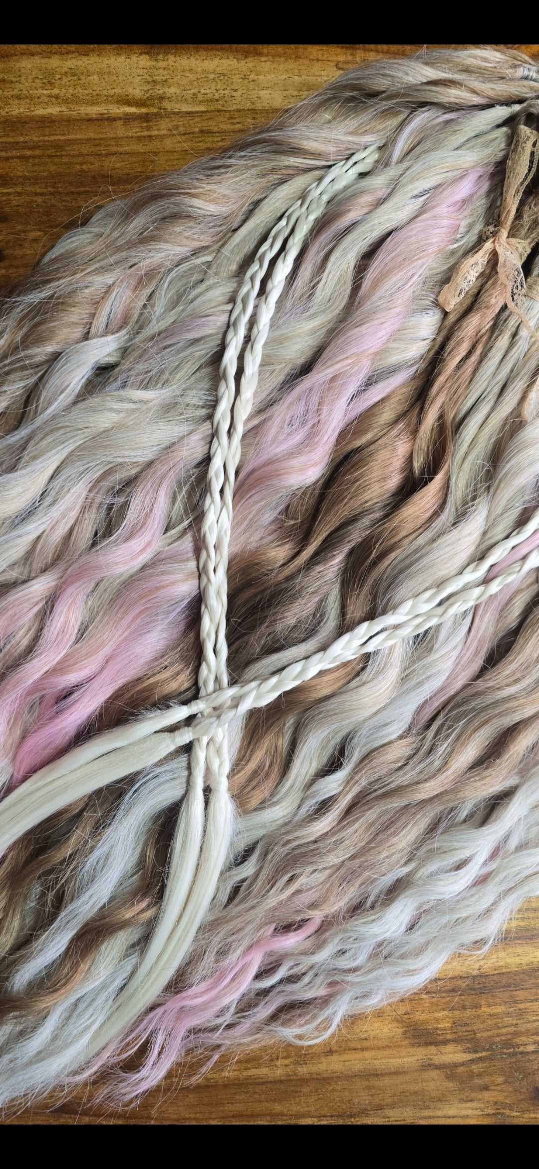 40DE - Water Waves Blondes & Pinks - Color As Shown