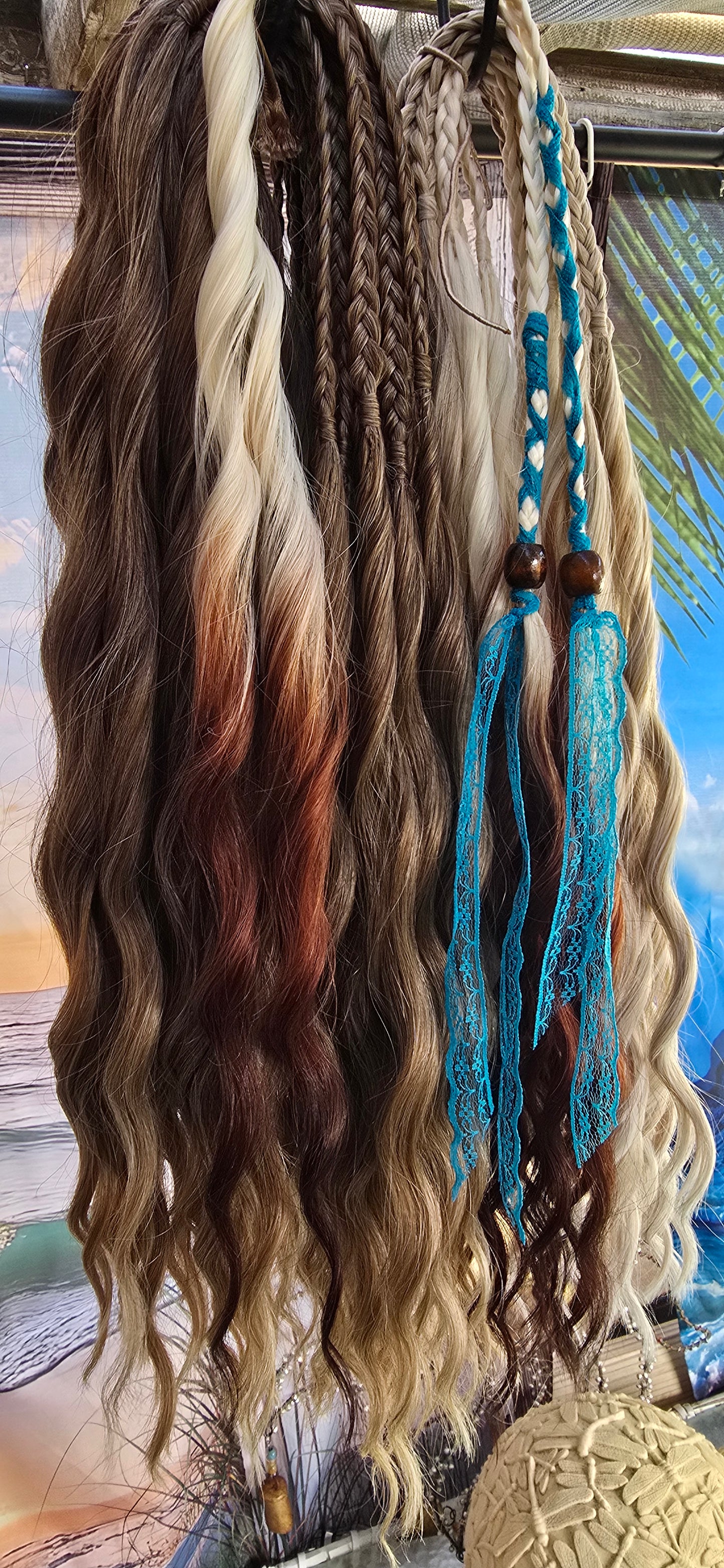 40DE - BRUSHABLE Water Waves - Blonde & Brown Ombre Mix